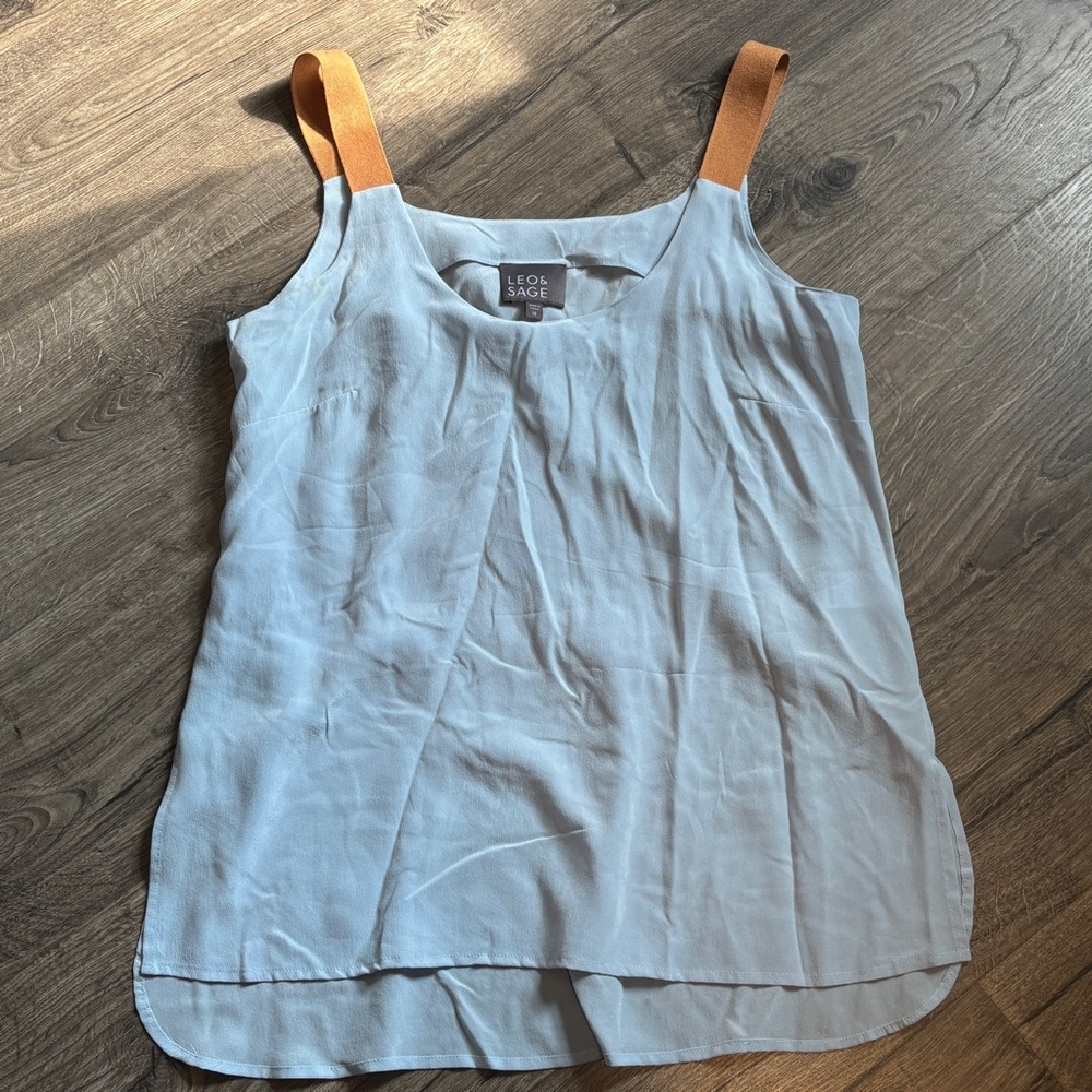 Leo & Sage Women's Light Blue Tank Top with Tan Straps